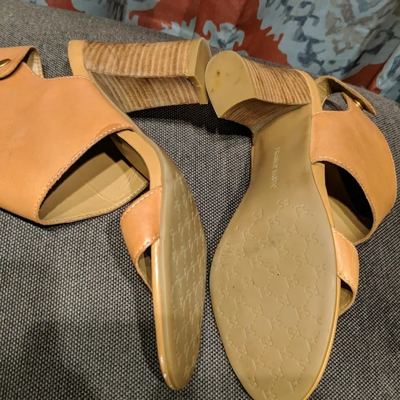 Franco Sarto Bocce Cognac Tan Heels - Picture 5 of 6